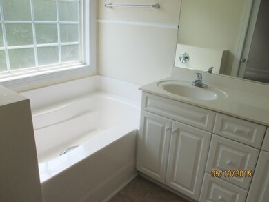 100 Emerald Ct, Holly Ridge, NC 28445 - photo 6