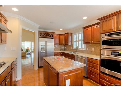 Stainless appliances - wall oven and convection/mi