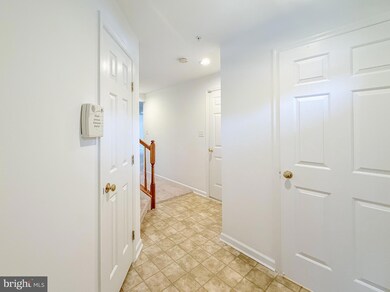 1440 Pangbourne Way, Hanover, MD 21076 - photo 2