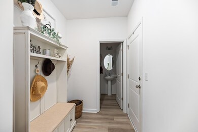 581 Trotters Ln, Moncks Corner, SC 29461 - photo 4