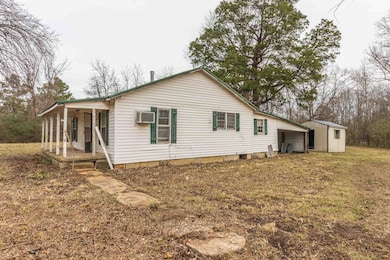 4850 Pleasant Site Rd, Selmer, TN 38375 - photo 2