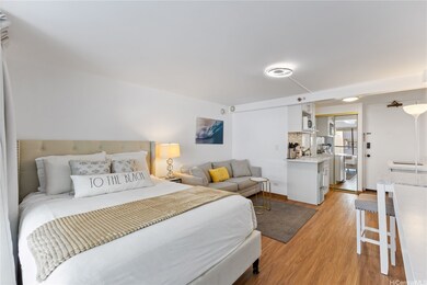 445 Seaside Ave unit 705, Honolulu, HI 96815 - photo 2