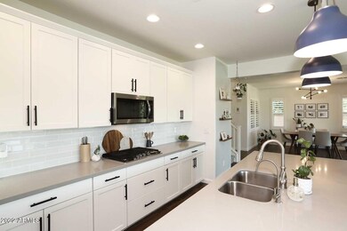 Kitchen-Gas Stove