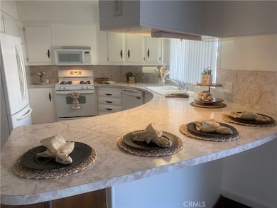 1414 Century St, Redlands, CA 92374 - photo 5