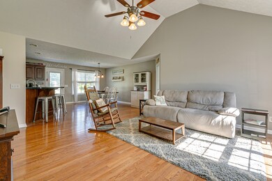 111 Kolby Ct, Shelbyville, TN 37160 - photo 3