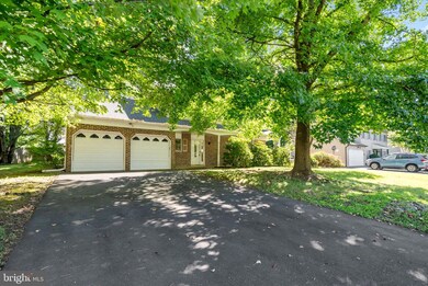 338 Flint Rd, Langhorne, PA 19047 - photo 4