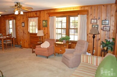 106 N Bickett St, Burgaw, NC 28425 - photo 6