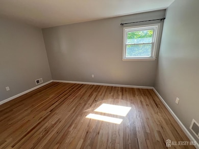 9 Newman St, East Brunswick, NJ 08816 - photo 2