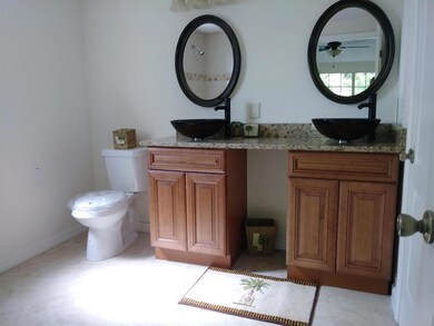 bathroom master vanity w toilet