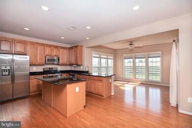 207 Galyn Dr, Knoxville, MD 21758 - photo 3