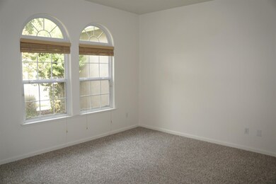 6547 E El Monte Way, Fresno, CA 93727 - photo 7