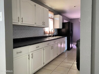 4607 N 47th Dr, Phoenix, AZ 85031 - photo 7