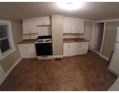 1059 Waverley St, Framingham, MA 01702 - photo 6