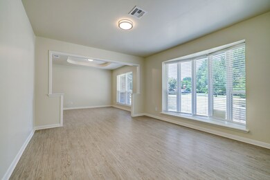 6002 Pate Rd, Houston, TX 77016 - photo 3