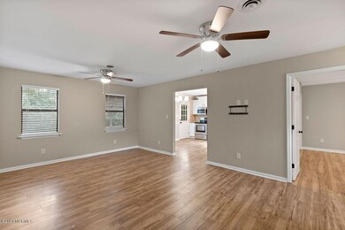 12 Lakewood Ct, Jacksonville, NC 28546 - photo 4