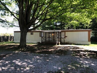28 & 28 1/2 Beech St.