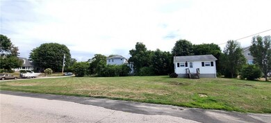 13 Governor Ave, Westerly, RI 02891 - photo 3