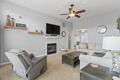 9502 Deer Trail Place, Louisville, KY 40228 - photo 7