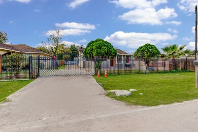 11079 Copley Ln unit 5, Houston, TX 77093 - photo 2