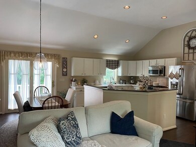 30 Wasilla Dr, Worcester, MA 01604 - photo 5