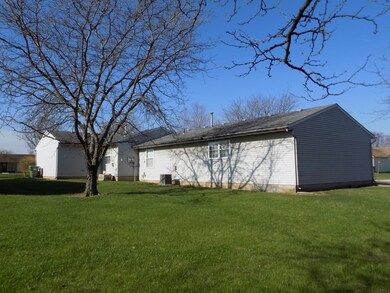 898 Southwood Dr, Marysville, OH 43040 - photo 4