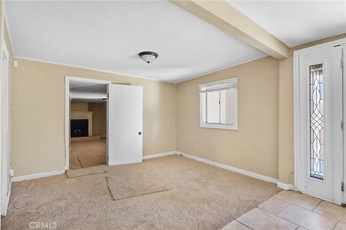 13610 S Vesta Ave, Compton, CA 90222 - photo 6