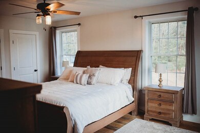 27 Halfmoon Bay Dr, Barnstead, NH 03225 - photo 6