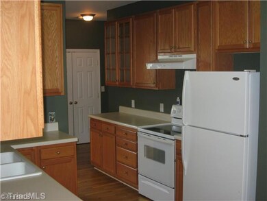 115 Windrow Ln, Statesville, NC 28625 - photo 6