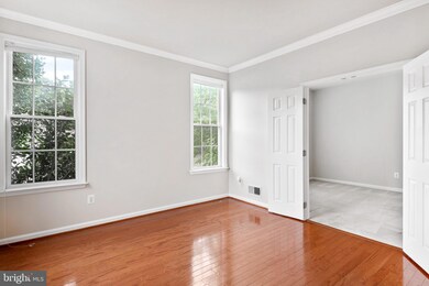 13988 Chelmsford Dr, Gainesville, VA 20155 - photo 6