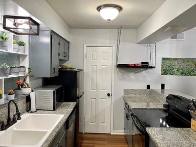 2208 Enfield Rd, Austin, TX 78703 - photo 4