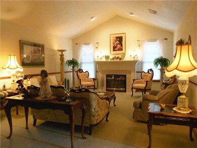 Living Room. SPACIOUS & ELEGANT YET COMFORTABLE LI