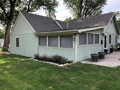 Corner Lot well manicured with landscape side stre