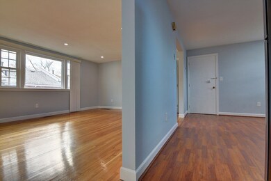 30 Trull St unit 3, Boston, MA 02125 - photo 3