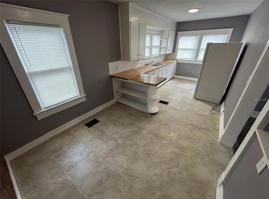 620 5th Ave W unit A- downstairs, Palmetto, FL 34221 - photo 4