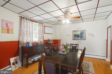 615 Beechwood Ave, Darby, PA 19023 - photo 7