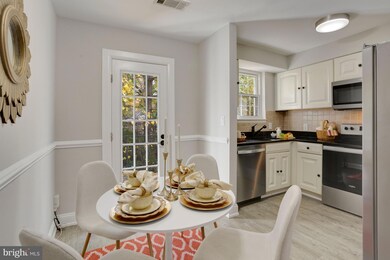 4612 28th Rd S unit D, Arlington, VA 22206 - photo 2