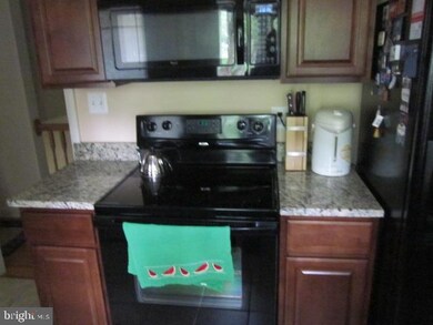 932 N Ashton St, Alexandria, VA 22312 - photo 7