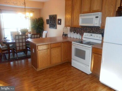 1103 Ring Bill Loop, Upper Marlboro, MD 20774 - photo 5