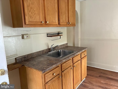 114 Strode Ave, Coatesville, PA 19320 - photo 6