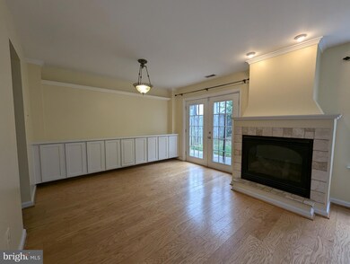 32 Huxley Cir, Abingdon, MD 21009 - photo 7