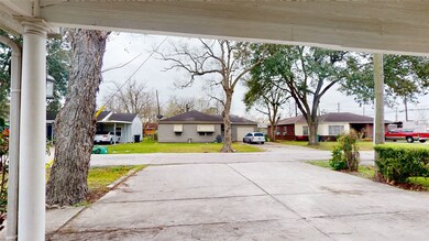 3915 Alice St, Houston, TX 77021 - photo 6