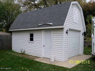 503 Forrest St, Wayland, MI 49348 - photo 4