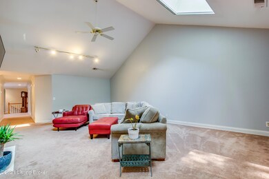 3710_HurstbourneRidgeBlvd_40299_0529__