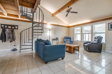 901 Conveyor Dr, Joshua, TX 76058 - photo 4