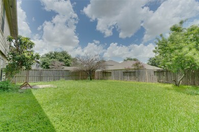 6018 Stirring Winds Ln, Houston, TX 77086 - photo 6