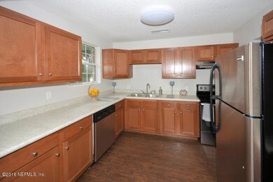 5047 Quan Dr, Jacksonville, FL 32205 - photo 3