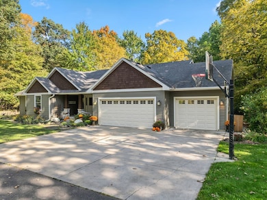 N2460 Oakdale Rd, Fall Creek, WI 54742 - photo 2