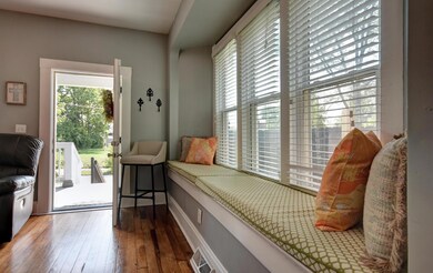 Living Room- Window Seat