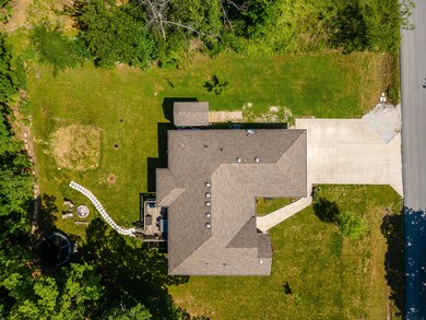 TABLE ROCK LAKE HOME