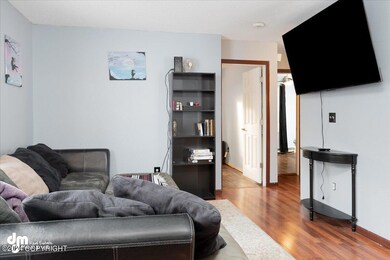 08-Living Room_ELI00896-Edit